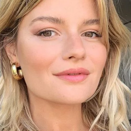 Ανακαλύψαμε το καλοκαιρινό κούρεμα που θα σε ανανεώσει απίστευτα