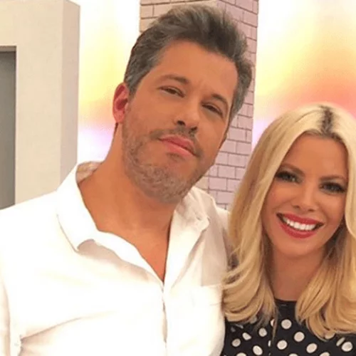 Χάρης Βαρθακούρης | Η απίθανη ιστορία της γνωριμίας του με την Αντελίνα μέσω internet