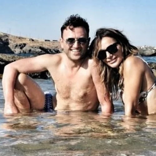 Δέσποινα Βανδή | Εντυπωσιακά στιγμιότυπα από το ταξίδι στην Κύθνο με τον Αργύρη Αγγέλου