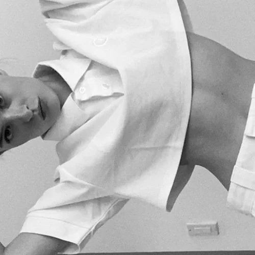 Αυτό το ρετρό κομμάτι είναι ο key player του φετινού καλοκαιριού