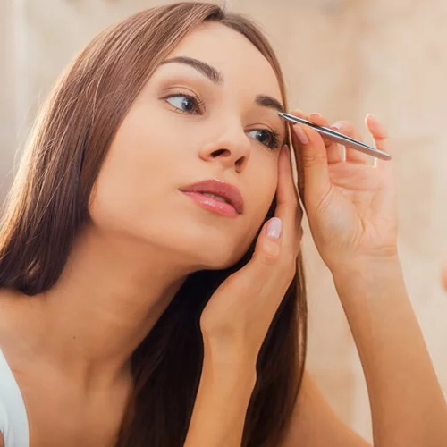 Έβγαλα λάθος τα φρύδια μου | 5 συμβουλές για να διορθώσεις το σχήμα τους