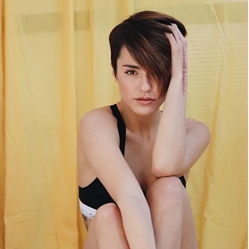 Κάτια Ταραμπανκό | Η νέα αλλαγή στα μαλλιά της είναι ακόμα πιο extreme από το à la garçonne κούρεμά της