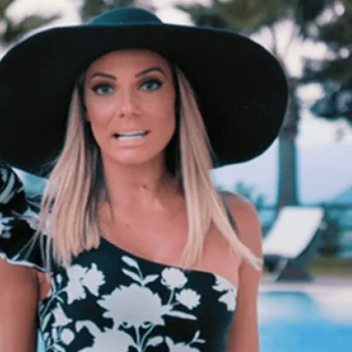 Ιωάννα Μαλέσκου | Πλάνταξε στο κλάμα στην τελευταία της εκπομπή στην Κρήτη