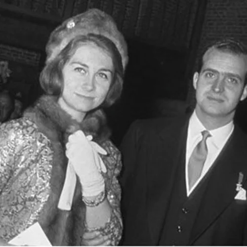 Βασίλισσα Σοφία | Ο γάμος, η χλιδή, ο ρόλος του Ωνάση και η αυτοεξορία της τέως πριγκίπισσας της Ελλάδας