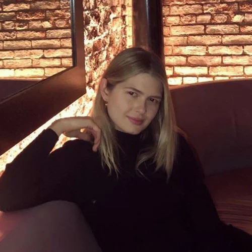 «Τόσο ευγνώμων» | Η Αμαλία Κωστοπούλου έκανε την πρώτη της βόλτα μετά το τροχαίο ατύχημα