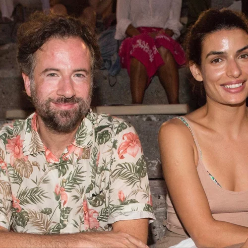 Τόνια Σωτηροπούλου | Το λευκό μπικίνι και οι βόλτες με το σκάφος με τον Κωστή Μαραβέγια