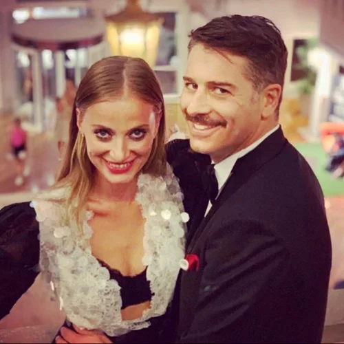 Αλέξανδρος Μπουρδούμης | Φωτογραφίζει τη Λένα Δροσάκη με μαγιό 3 εβδομάδες μετά τη γέννα