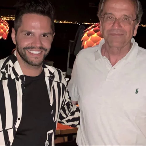 «Δείπνο για δύο» | Ο Γιώργος Τσαλίκης δείπνησε με τον Αντώνη Σαμαρά (pics)