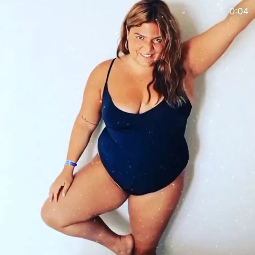 Η νέα ανάρτηση της Δανάης Μπάρκα με μαγιό και το σημαντικό δημόσιο μήνυμα