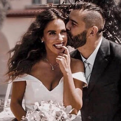 Κατερίνα Στικούδη-Dj Rico | Αδημοσίευτες φωτογραφίες από τον παραδοσιακό γάμο τους