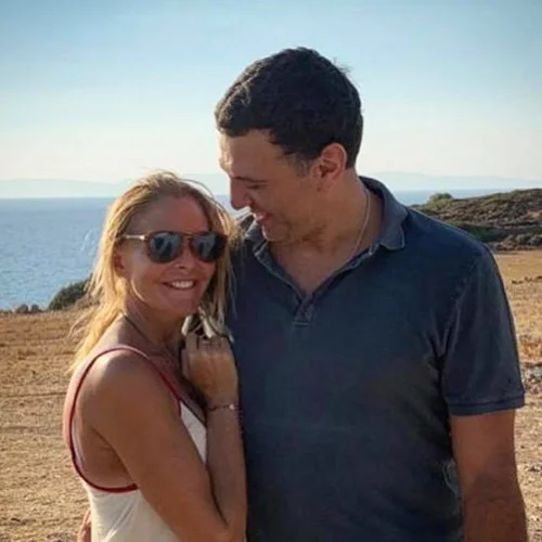 Τζένη Μπαλατσινού | Οι αναρτήσεις της από το Αιγαίο στον έκτο μήνα της εγκυμοσύνης της