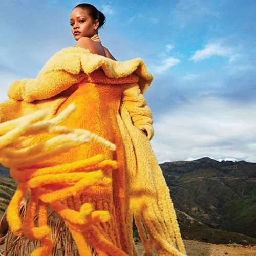 Rihanna's Revolution | Η εντυπωσιακή φωτογράφηση για το Harper's BAZAAR Σεπτεμβρίου