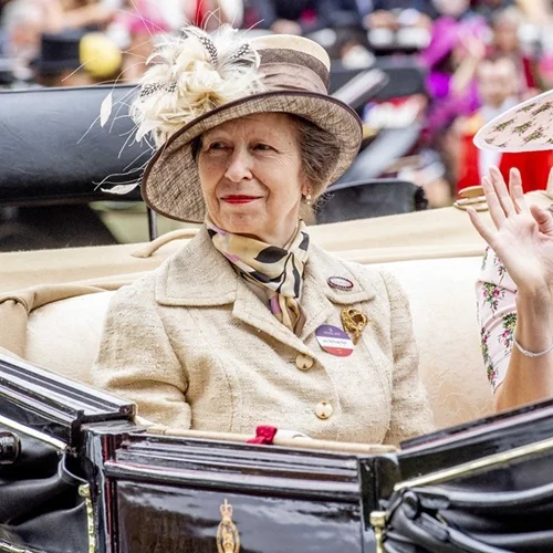 Πριγκίπισσα Άννα | Οι νέες φωτογραφίες της με αφορμή τα 70α γενέθλιά της