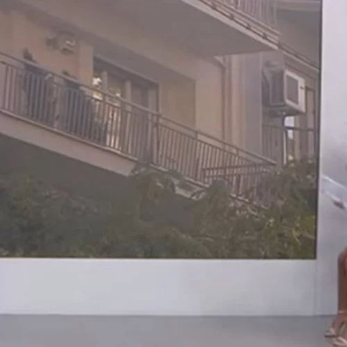 Η σοκαριστική στιγμή που η δημοσιογράφος του ΑΝΤ1 λιποθυμά μπροστά στην κάμερα (vid)
