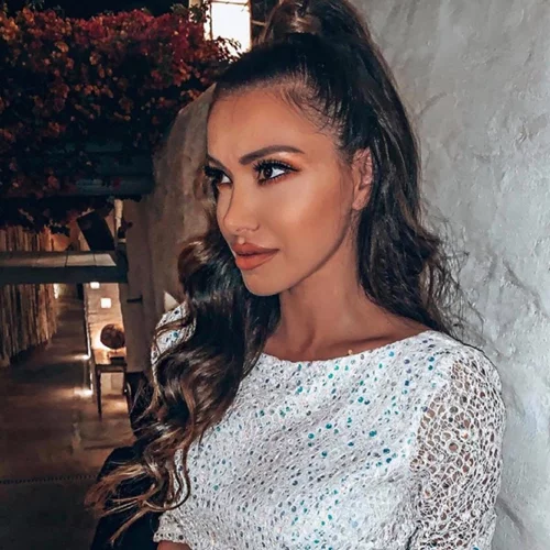 Summer Night Out | Βραδινά καλοκαιρινά χτενίσματα εμπνευσμένα από τις Ελληνίδες celebrities