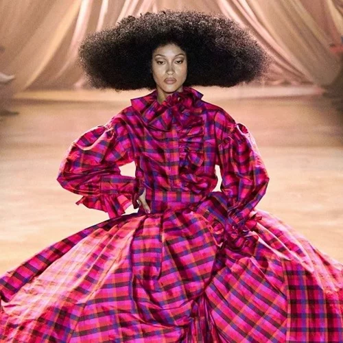 Η Εβδομάδα Μόδας της Νέας Υόρκης ανακοίνωσε το πρόγραμμά της