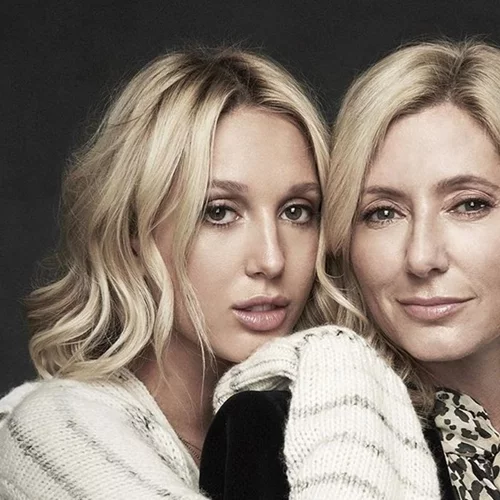 Μαρία Ολυμπία-Marie Chantal | Με matchy matchy εμφάνιση στις Σπέτσες