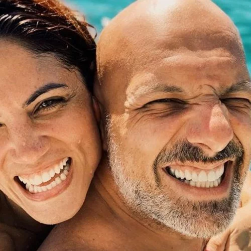 Νίκος Μουτσινάς - Μαίρη Συνατσάκη | Αναβιώνουν τον θρυλικό καυγά Τριφύλλη - Γκλέτσου & το αποτέλεσμα είναι επικό