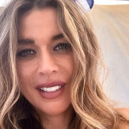 Έρρικα Πρεζεράκου | Με ειδικό νάρθηκα μετά τον ακρωτηριασμό