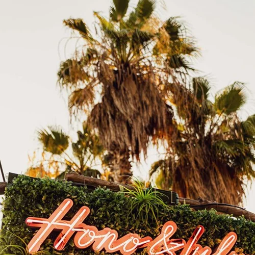 Hono & Lulu | Εξωτικός αέρας στις Σπέτσες