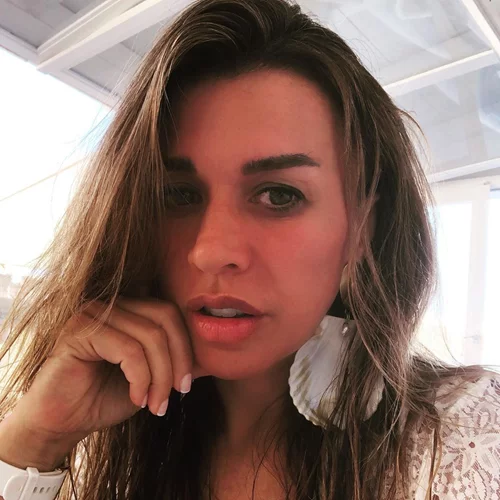 Έρρικα Πρεζεράκου: Το πρώτο της μήνυμα μέσα από το νοσοκομείο