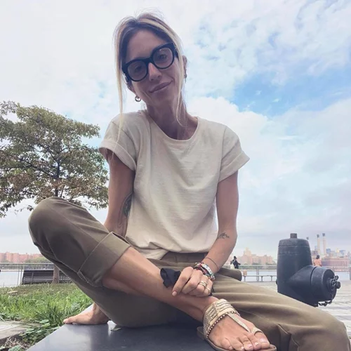 Σοφία Καρβέλα | «Σήμερα είναι 12 χρόνια που ζω νηφάλια»