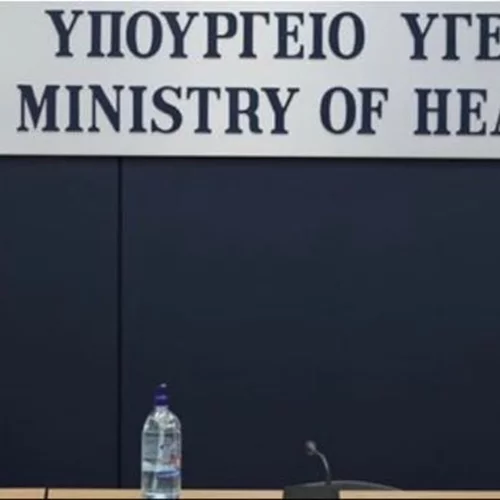 Κορονοϊός: Υποχρεωτική τηλεργασία στο 40% σε δημόσιο και ιδιωτικό τομέα στην Αττική - Έως 9 άτομα οι συναθροίσεις