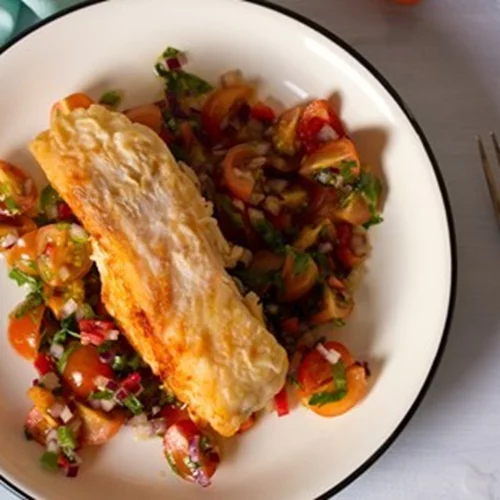 Γαλέος με σπανάκι και ντομάτα