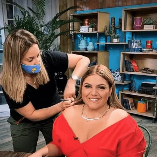 Πάμε Δανάη και πάμε όλοι μαζί να πούμε ένα μεγάλο μπράβο στην τέλεια εμφάνισή της!