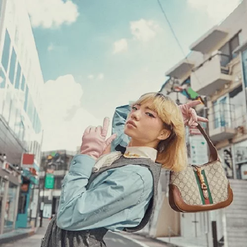 Ο οίκος Gucci ανακοίνωσε τη συνεργασία του με τη The North Face