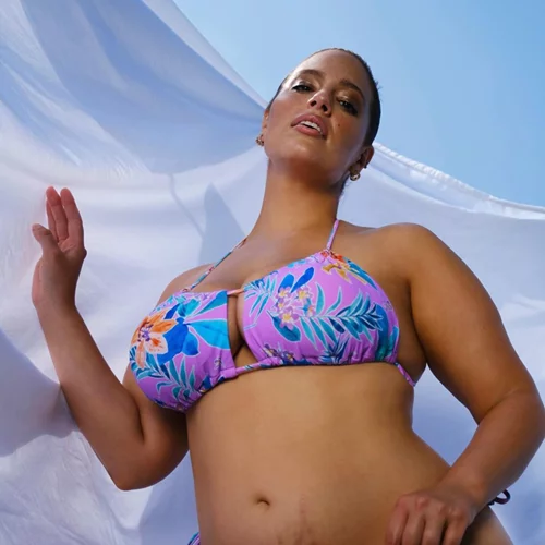 Οι influencers που δεν φοβούνται να δείξουν τις ραγάδες και την κυτταρίτιδα τους