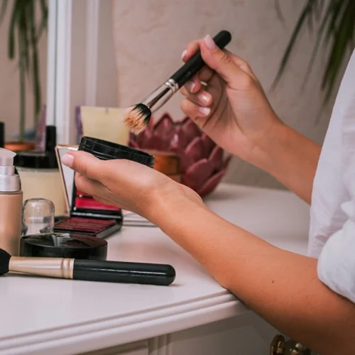 Καθημερινό μακιγιάζ | 5 βασικά βήματα για ένα επιτυχημένο αποτέλεσμα