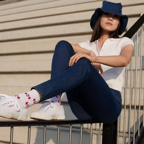 Superga X Calzedonia | Μία athleisure συλλογή με glam και pop ύφος που θα λατρέψεις