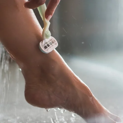 Σπυράκια μετά το ξύρισμα; Δες πώς θα αποφύγεις τον ερεθισμό