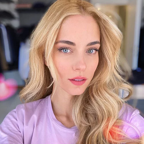 Η Δούκισσα Νομικού έγινε μετά από 3 χρόνια και πάλι κατάξανθη