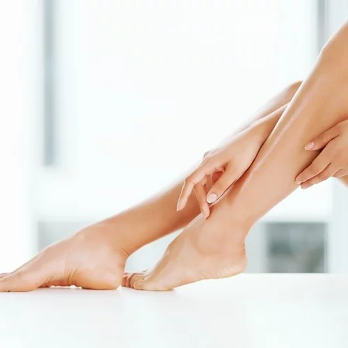 Βρήκαμε τα λαδάκια που θα αναζωογονήσουν την επιδερμίδα σου μετά τις διακοπές