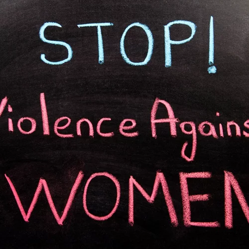 Θεσσαλονίκη | Δράσεις υποστήριξης των κακοποιημένων γυναικών στη χριστουγεννιάτικη γιορτή του Πανεπιστημίου Μακεδονίας (ΠΑΜΑΚ)