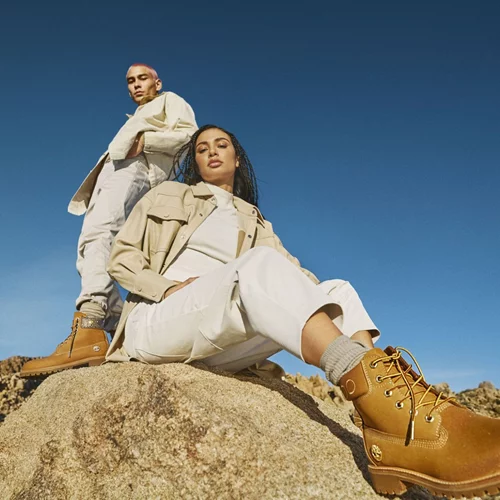 Jimmy Choo x Timberland | Αυτή είναι η νέα συλλεκτική συλλογή που θα θέλουν να αποκτήσουν όλα τα fashion girls