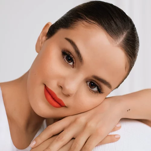 Rare Beauty | Μια πρώτη ματιά στο νέο beauty brand της Selena Gomez