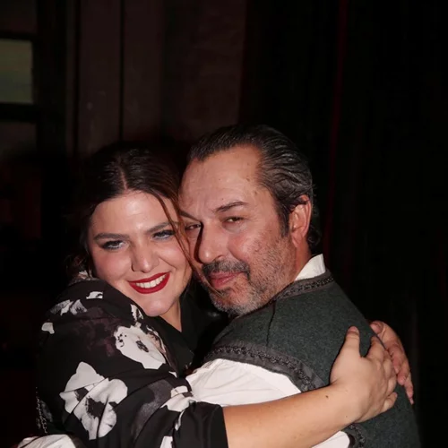 Χρήστος Χατζηπαναγιώτης | «Με τον μπαμπά της Δανάης δεν νιώθω αμηχανία»