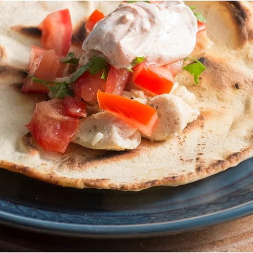 Κοτόπουλο με τη γεύση του τυλιχτού