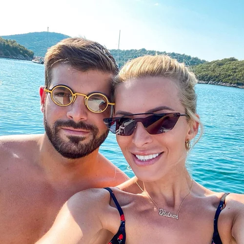 H Κατερίνα Καινούριου αποκάλυψε πως ο σύντροφός της ενοχλείται από το μακιγιάζ της