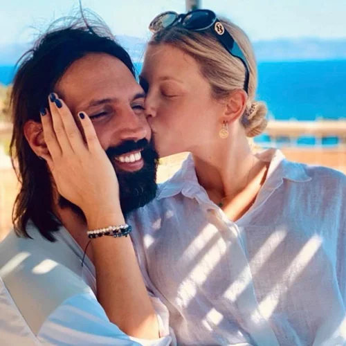 Κωνσταντίνα Κομμάτα | Η σπάνια φωτογραφία με τον Γιώργο Σαμαρά