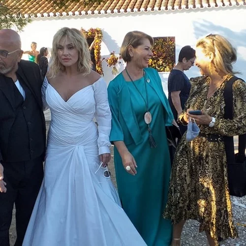 Ελεωνόρα Ζουγανέλη | Ο λόγος που δεν αποκάλυψε στον μπαμπά της την ημερομηνία του γάμου της