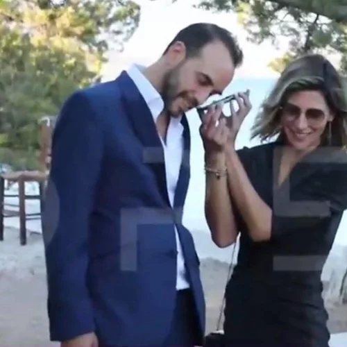 Πάνος Μουζουράκης - Τζίνα Βαρελά | Ο γάμος και το ταξίδι στις Σπέτσες