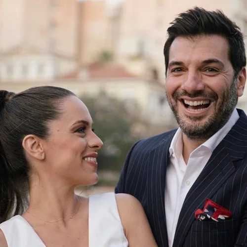 Παναγιώτης Χατζηδάκης | Η νέα φωτογραφία από τον γάμο του με τη Χαρά Σαράντη, 1,5 μήνα πριν αποκτήσουν το πρώτο τους παιδί