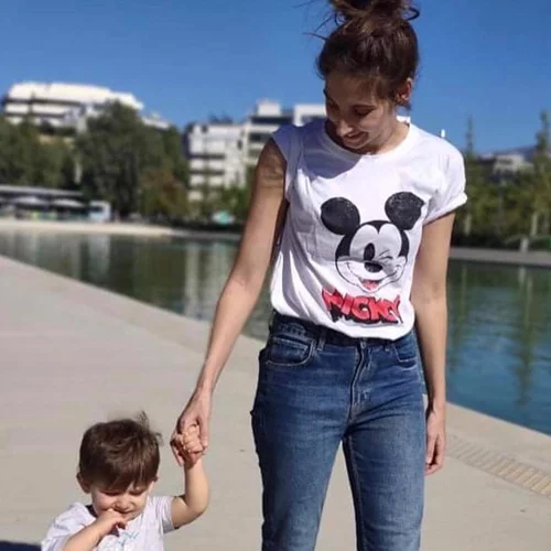 Φωτεινή Αθερίδου – Κωνσταντίνος Μαγκλάρας | Οι νέες φωτογραφίες με τον ενός έτους γιο τους