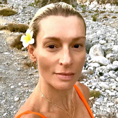 Ζέτα Δούκα | Όσα εξομολογήθηκε για το πρόβλημα υγείας της: «Δεν θα είχα τη μήτρα μου τώρα»