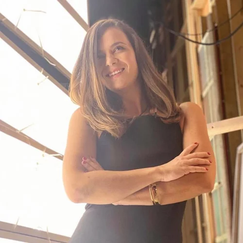 Σε καραντίνα με τις κόρες της η Ελιάνα Χρυσικοπούλου