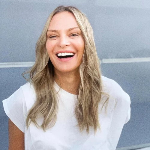 Τέλος τα ξανθά μαλλιά για την Υβόννη Μπόσνιακ | Η αλλαγή που έκανε στα μαλλιά της